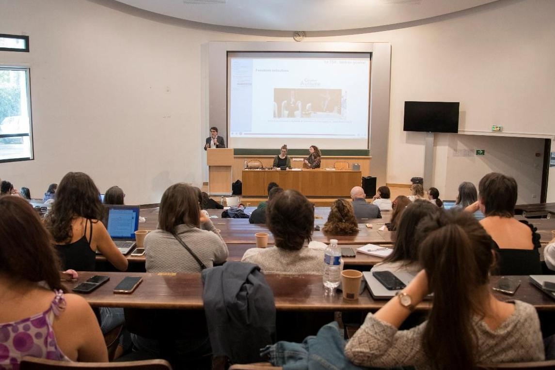 Confrence de sensibilisation aux troubles autistiques par Bertrand Monthubert, Coordinateur d'Atypie Friendly